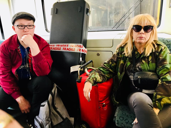 Garry Bushell Online